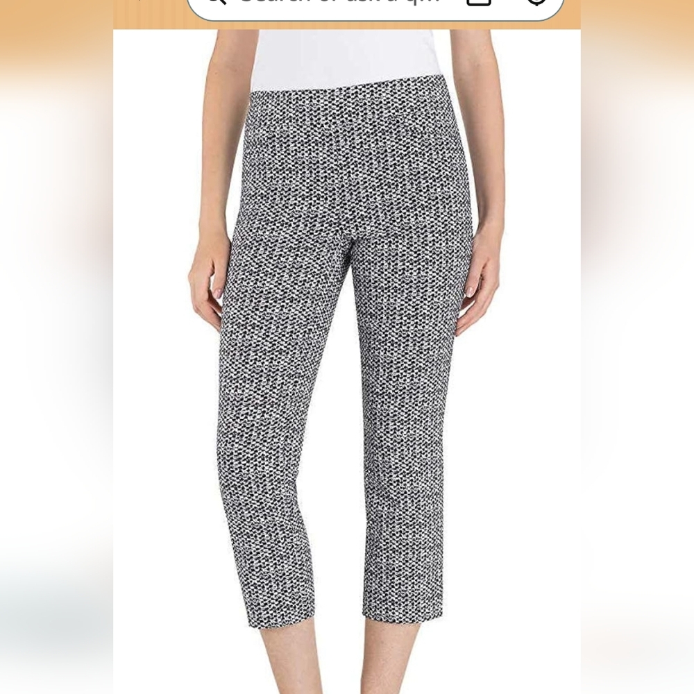 Hilary Radley Black & White Patterned Cropped Joggers